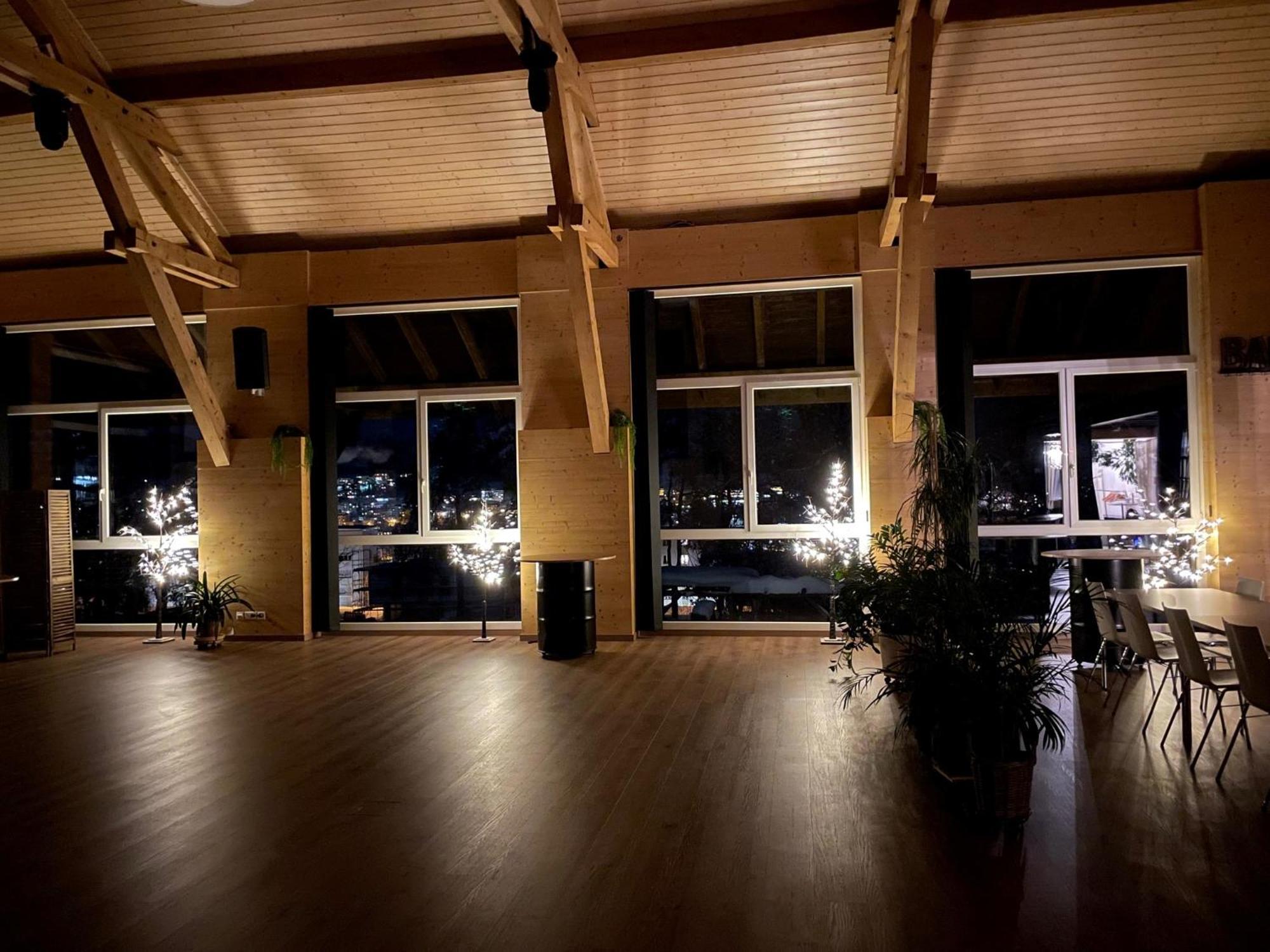 拉绍德封La Ferme Des Aretes住宿加早餐旅馆 外观 照片